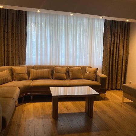 Elegant Suite - Titan Park 布加勒斯特 外观 照片
